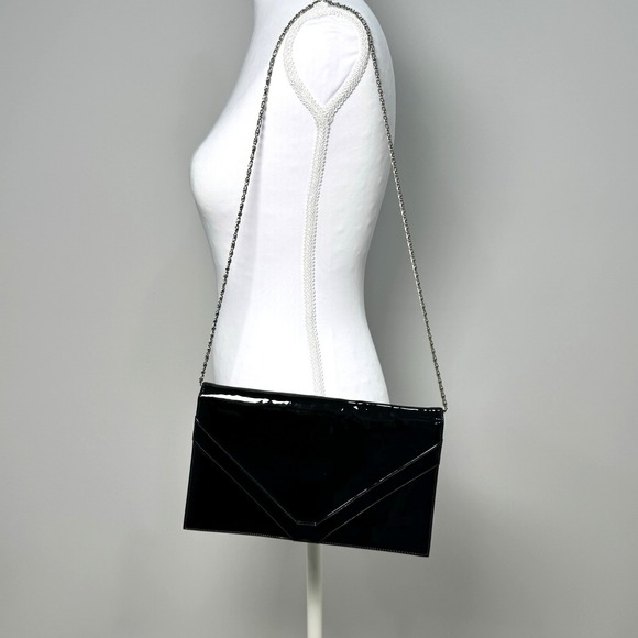 Vintage Black Patent Finish Vinyl Envelope Clutch Handbag Chain Strap - Picture 1 of 16